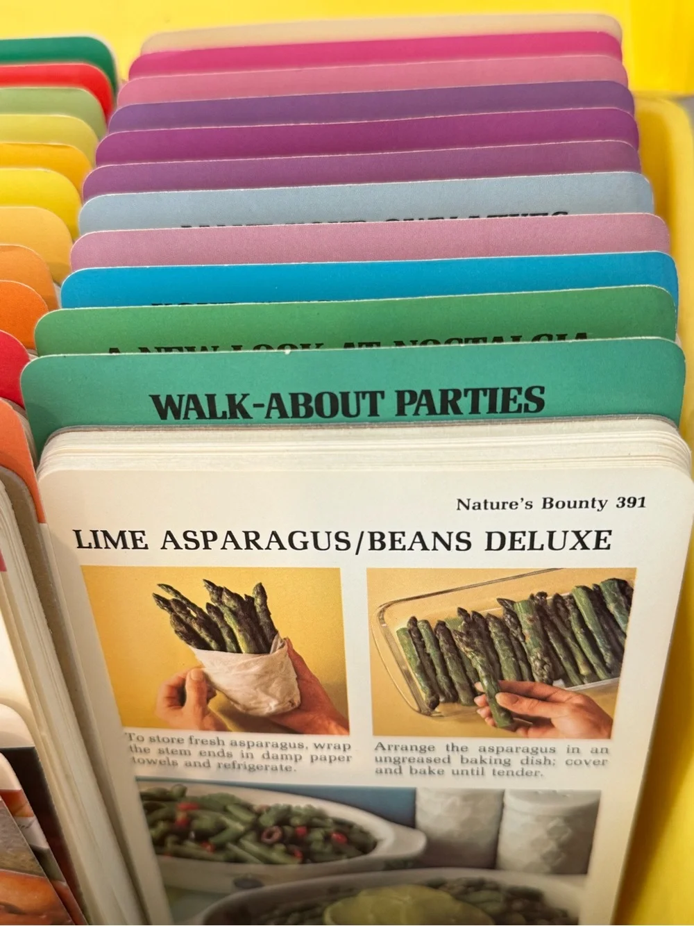 Vintage Betty Crocker Step by Step Recipe Card Collection in Yellow Box